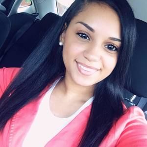 Meet your Posher, Deshia